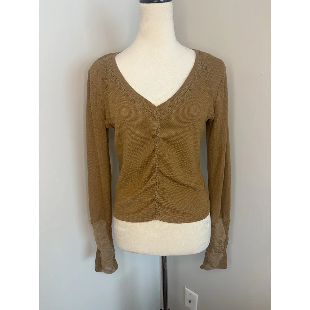 Free People Wear Me Out Thermal Top M Medium Brown Caramel Olive Green Lace EUC